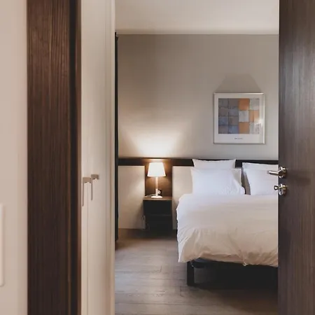 Le Sommeiller - For 2-4 People With Balcony In The Center